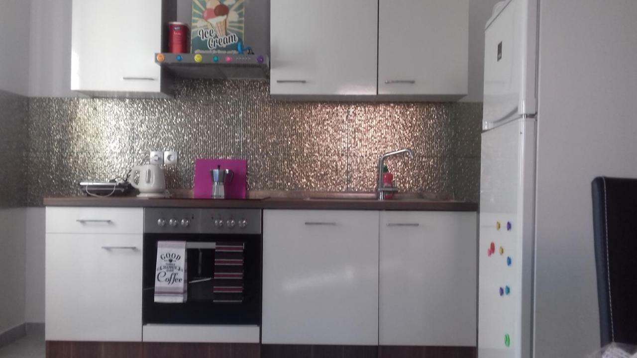 Holiday Home Nora**** Loznati Cres Екстер'єр фото