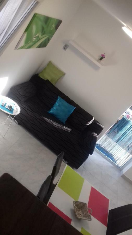 Holiday Home Nora**** Loznati Cres Екстер'єр фото