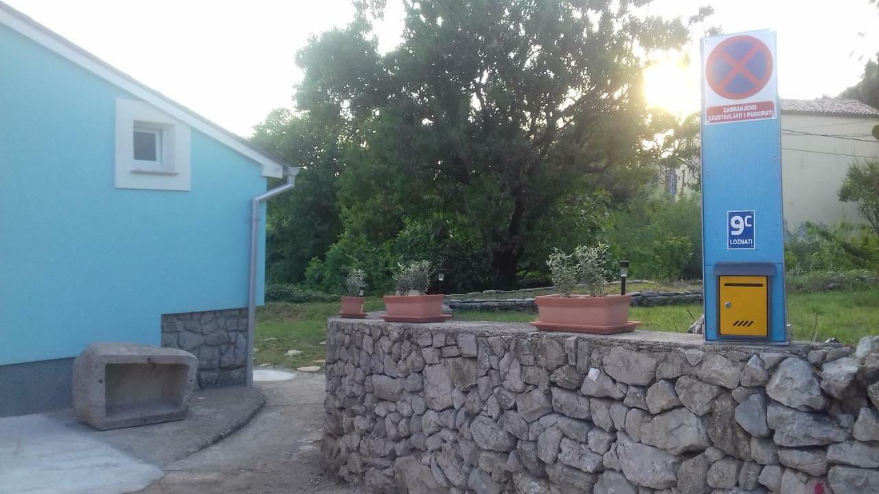 Holiday Home Nora**** Loznati Cres Екстер'єр фото